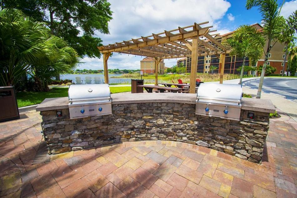 Stunning Condo Near Universal Studios Williamsburg Esterno foto